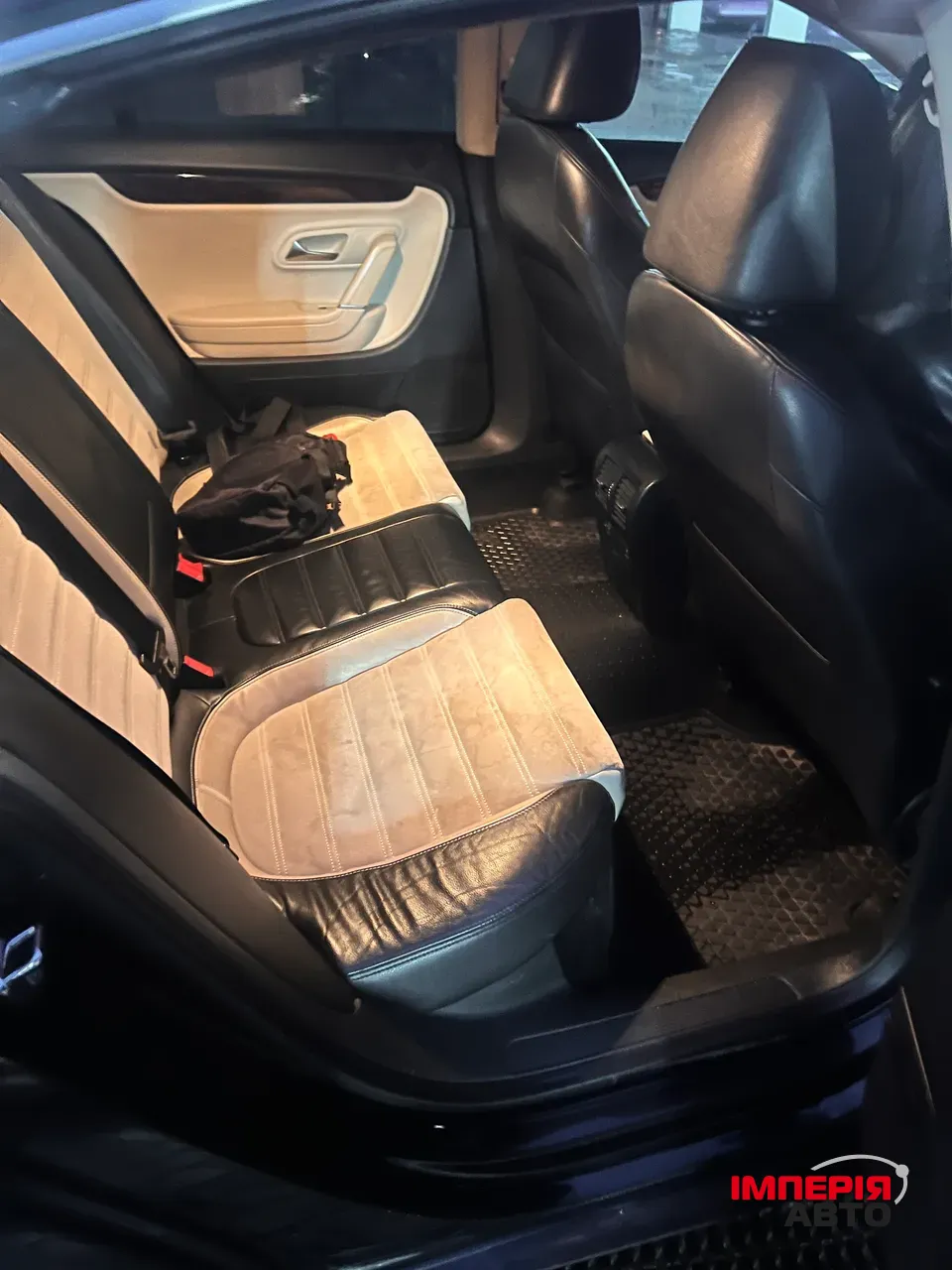 Volkswagen Passat CC - фото 8