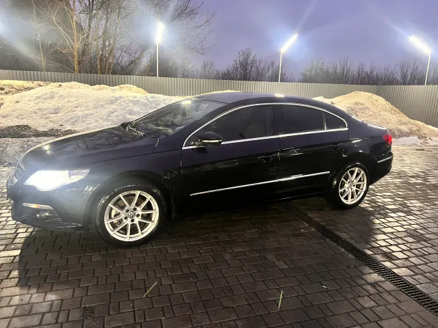 Volkswagen Passat CC - фото 4