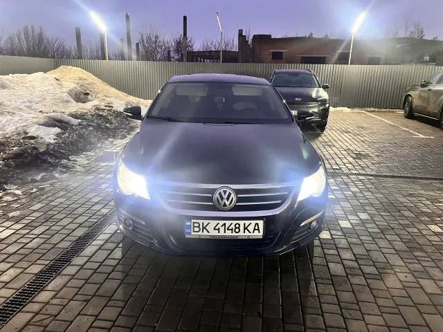 Volkswagen Passat CC - фото 2