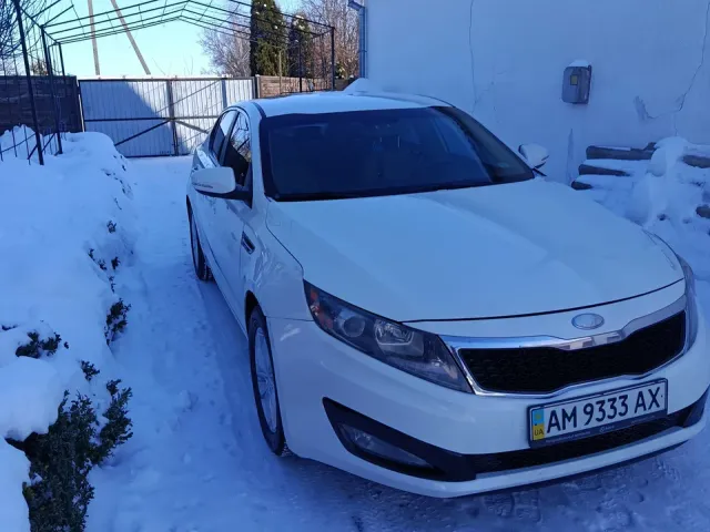 Kia Optima - фото 3