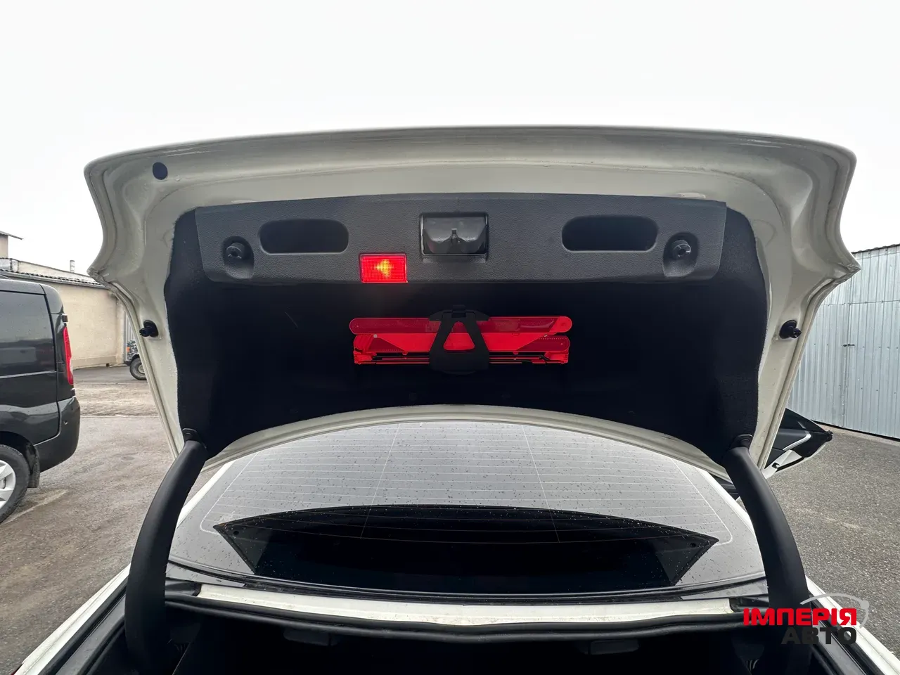 Mercedes-Benz CLS - фото 19