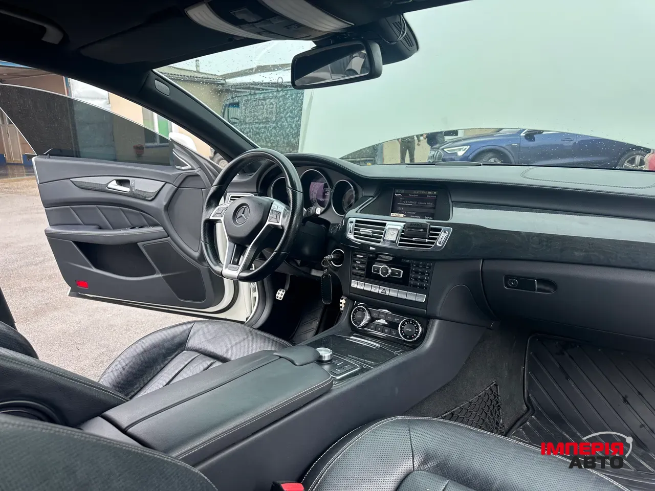 Mercedes-Benz CLS - фото 25