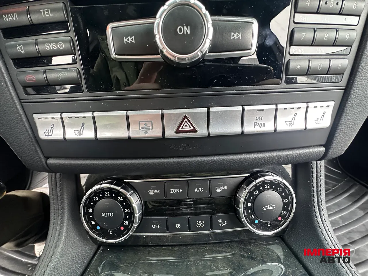 Mercedes-Benz CLS - фото 11