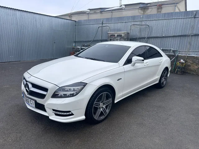 Mercedes-Benz CLS - фото 4