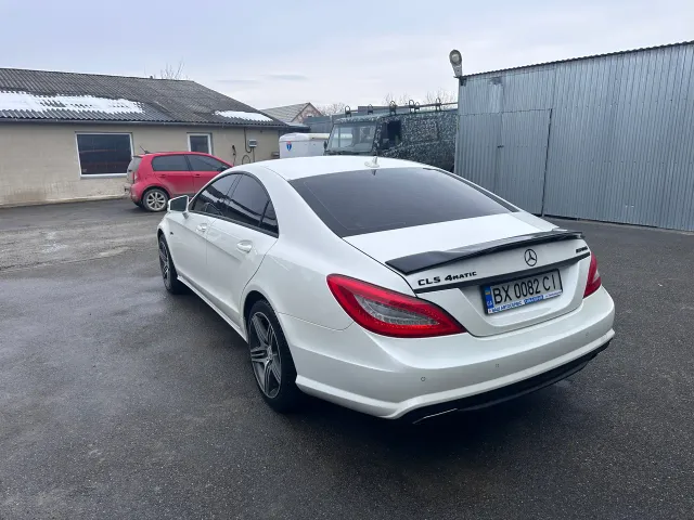 Mercedes-Benz CLS - фото 3