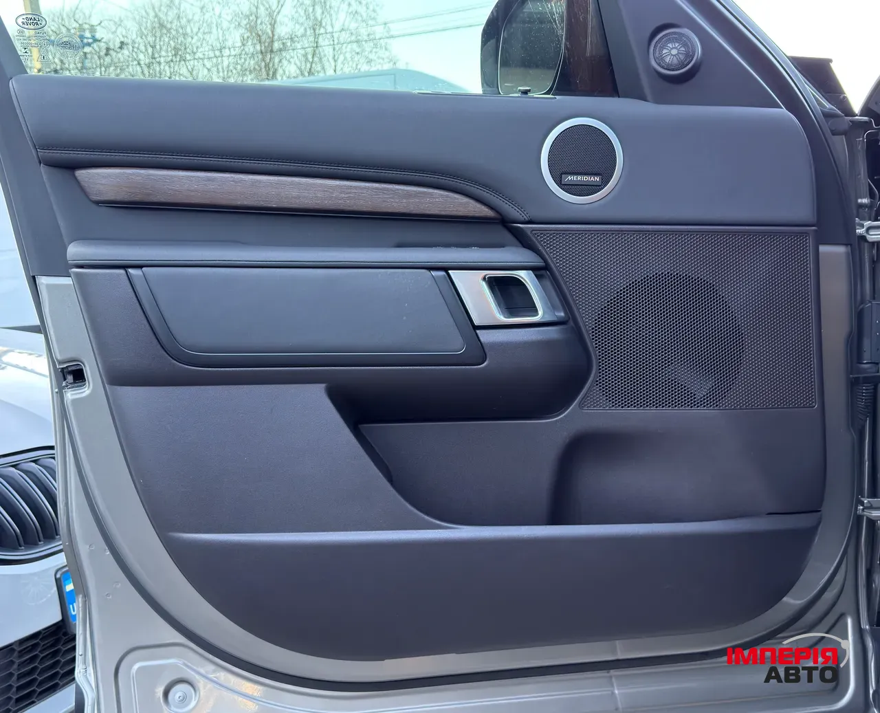 Land Rover Discovery - фото 30