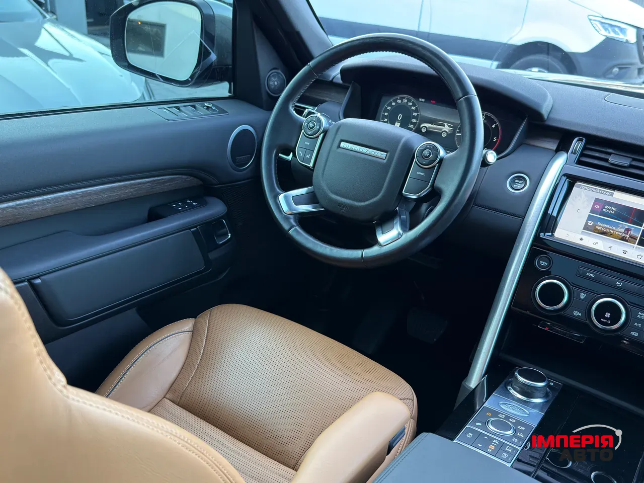 Land Rover Discovery - фото 9