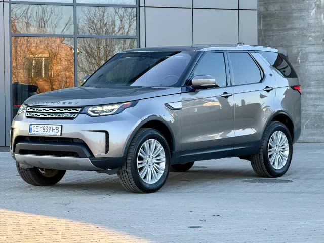 Land Rover Discovery - фото 1