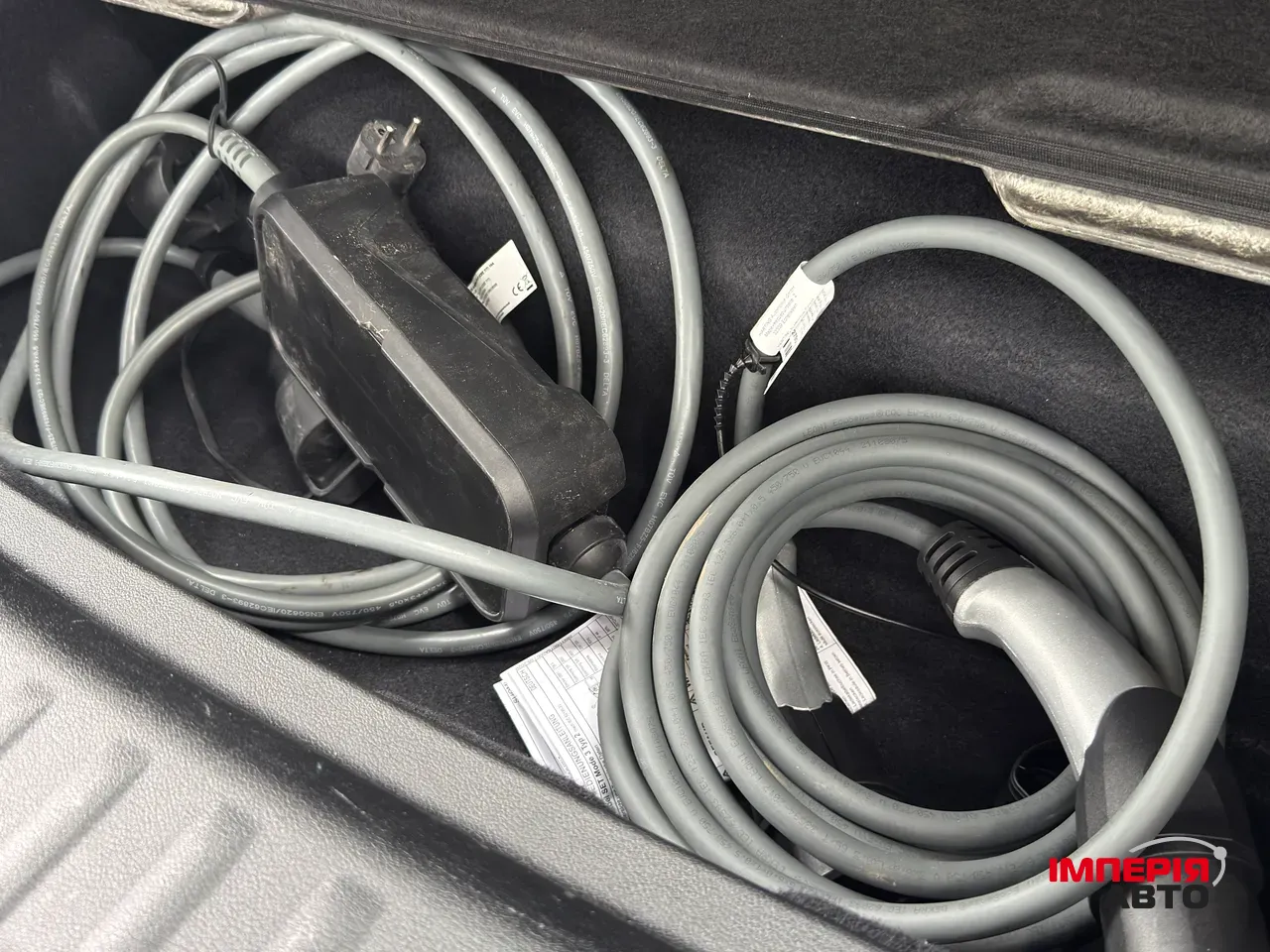 BMW iX1 - фото 39