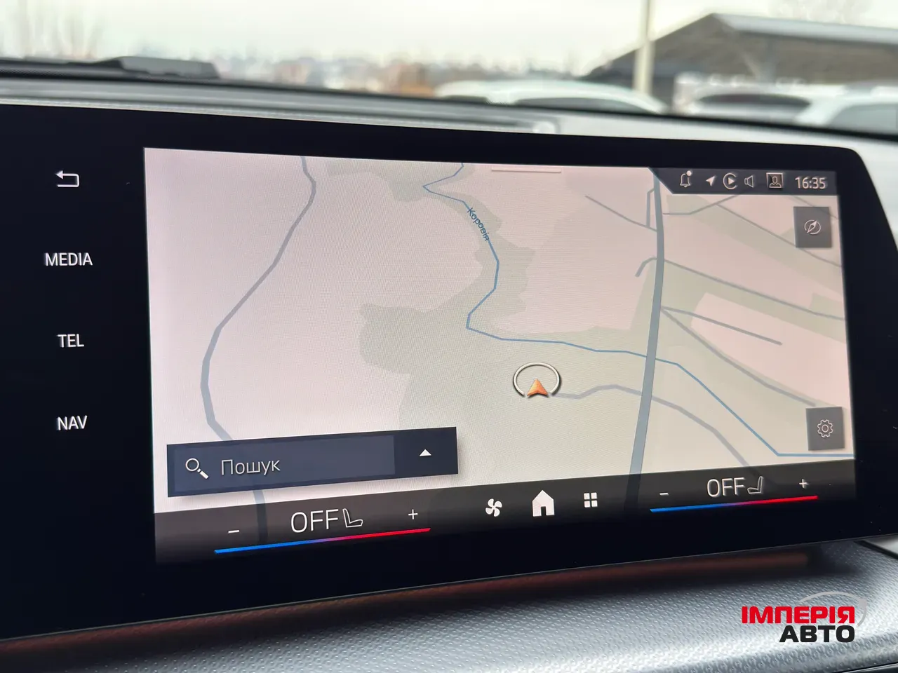 BMW iX1 - фото 31