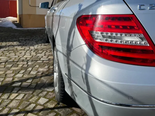 Mercedes-Benz C-Класс - фото 4