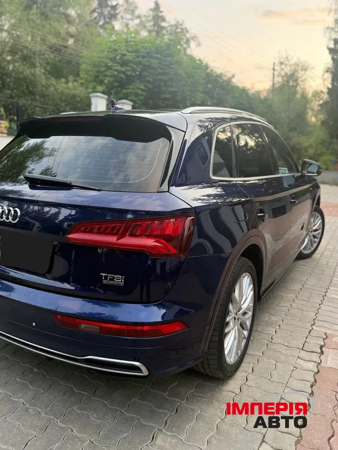 Audi Q5 - фото 3