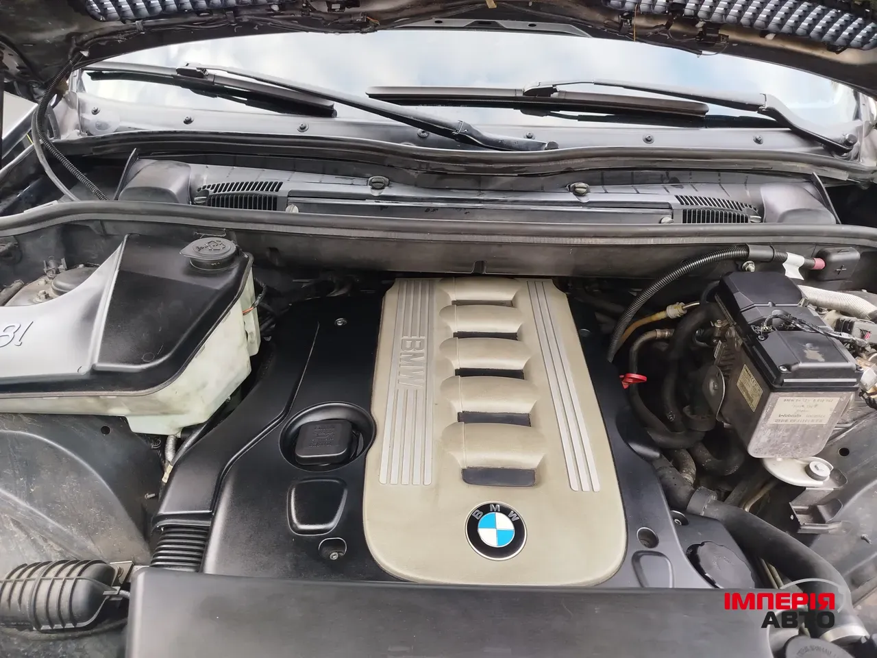 BMW X5 - фото 10