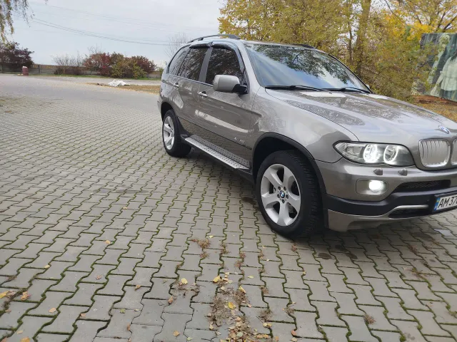 BMW X5 - фото 5