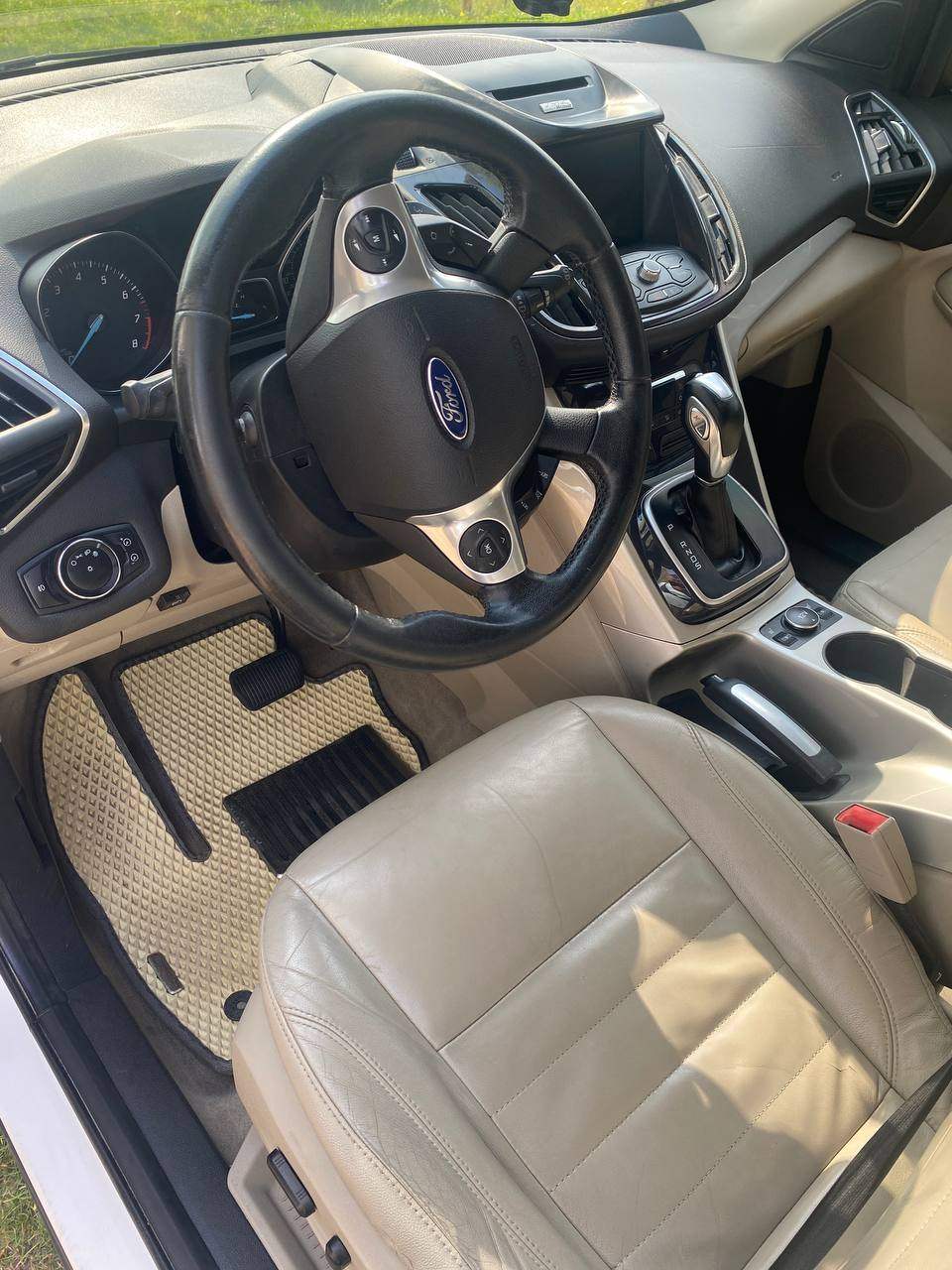 Ford Escape - фото 3