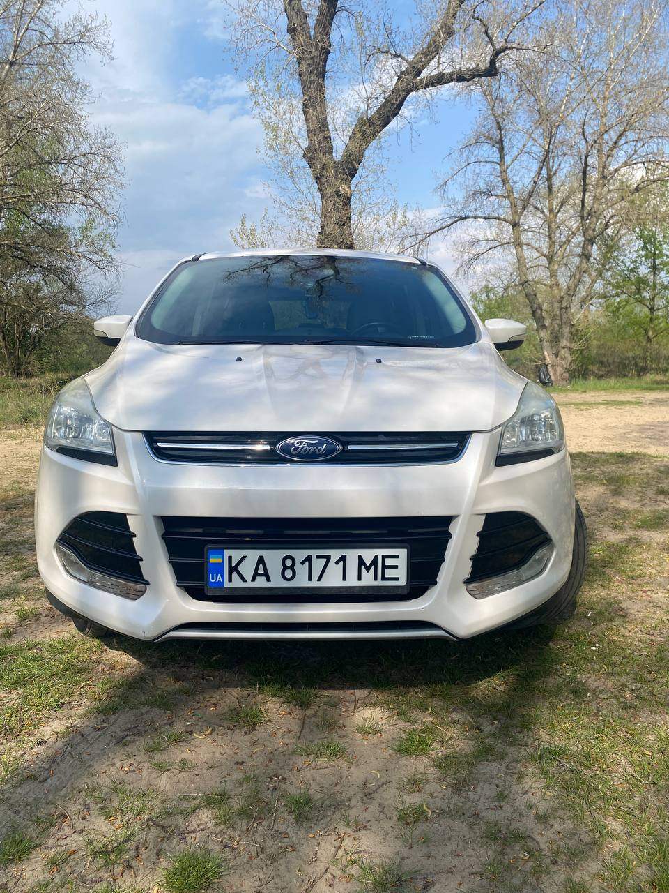 Ford Escape - фото 1