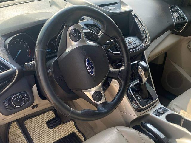 Ford Escape - фото 3