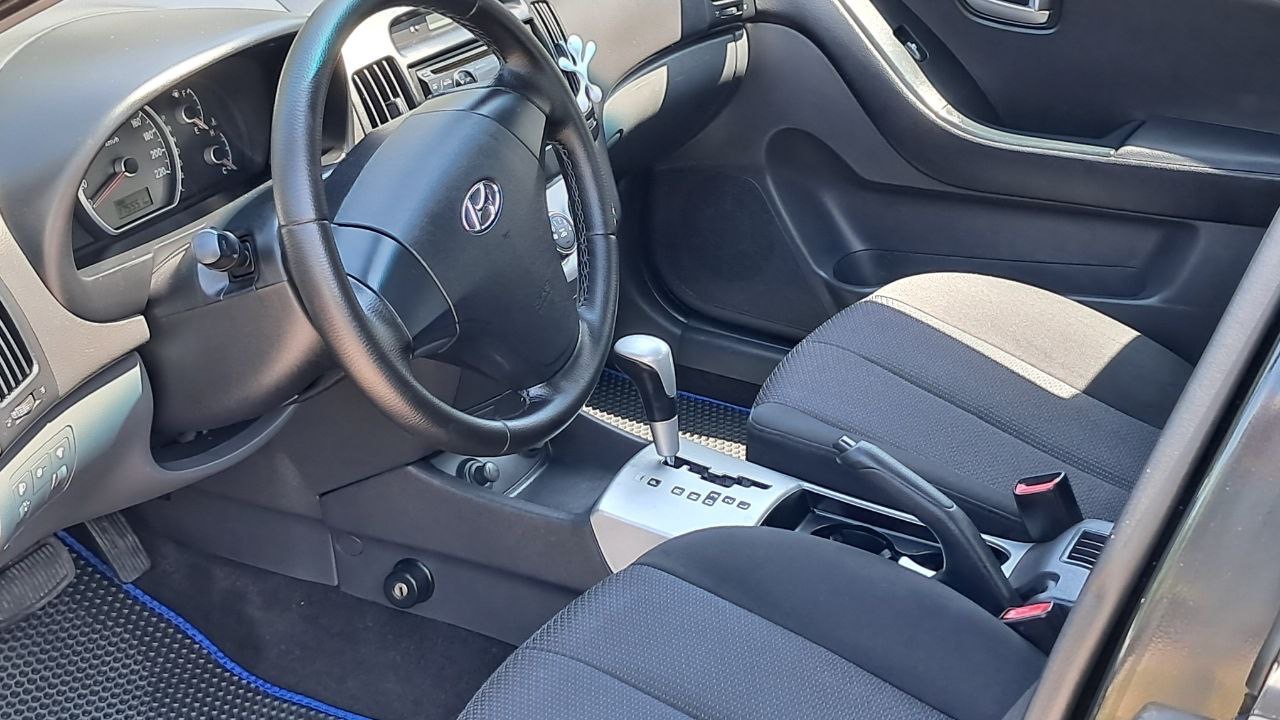 Hyundai Elantra - фото 45
