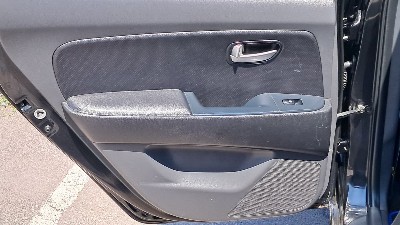 Hyundai Elantra - фото 20