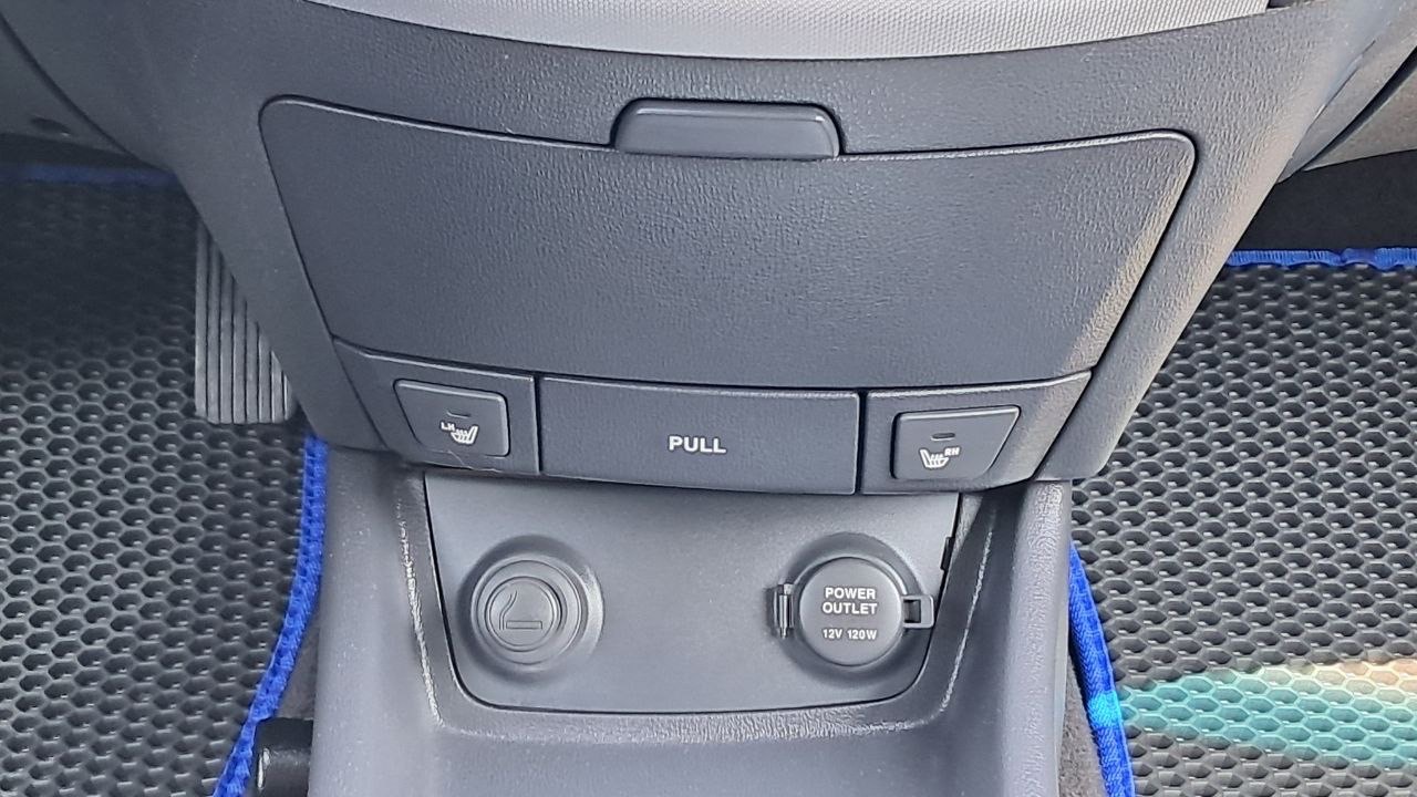 Hyundai Elantra - фото 32