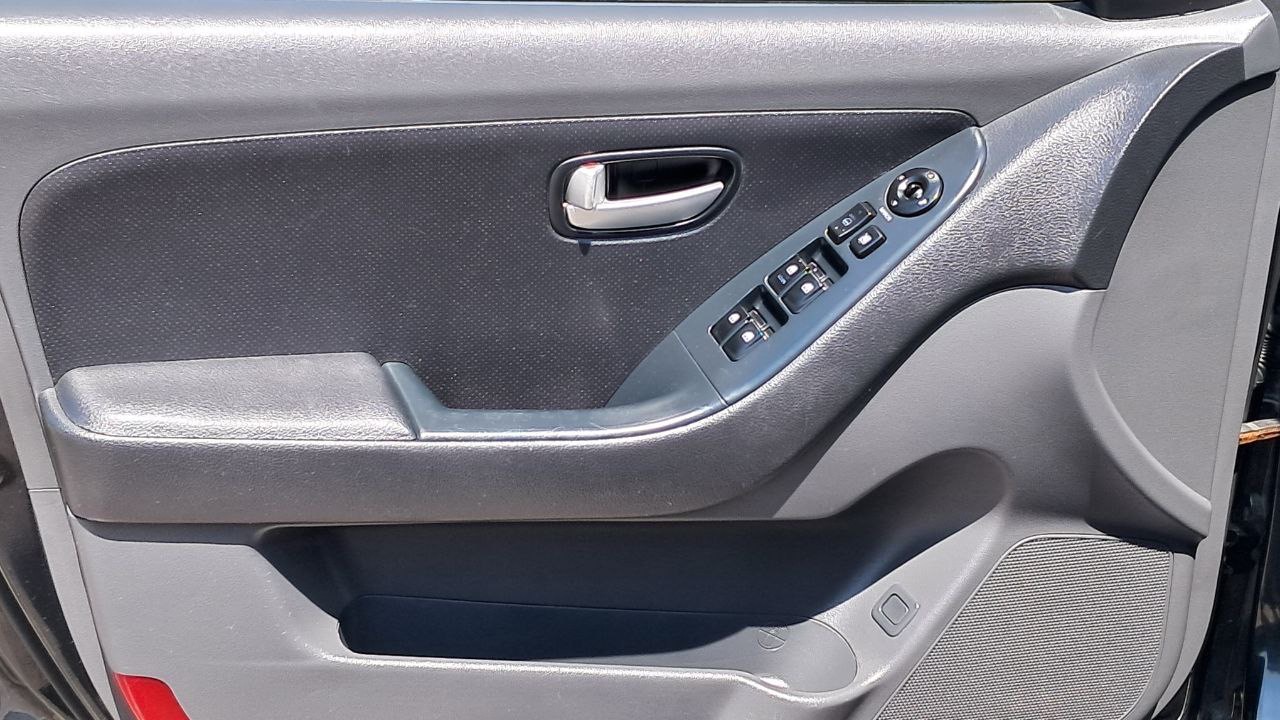 Hyundai Elantra - фото 26