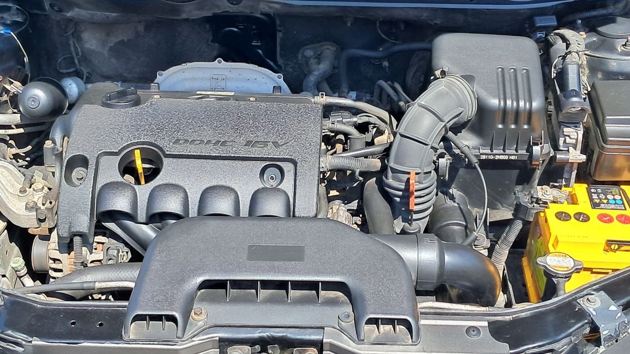 Hyundai Elantra - фото 40