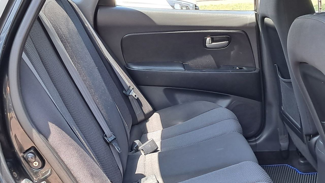 Hyundai Elantra - фото 35