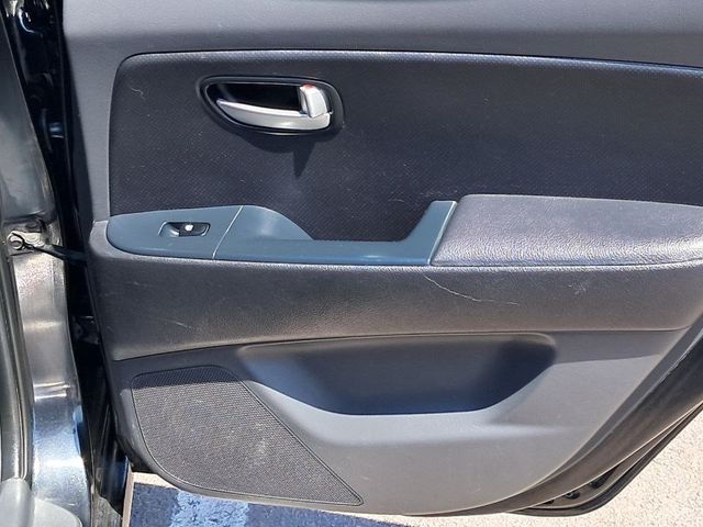 Hyundai Elantra - фото 5