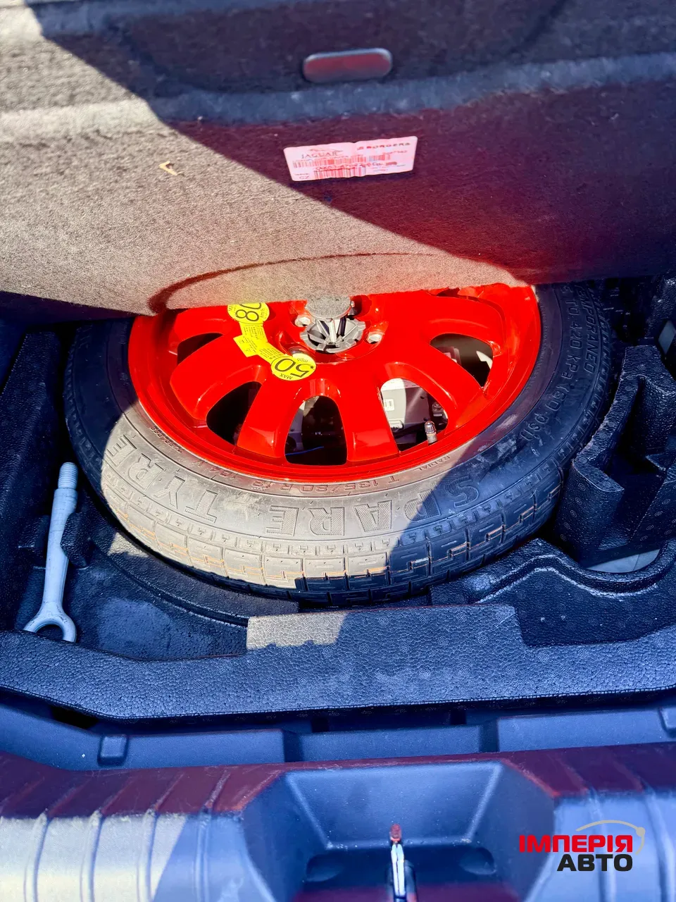 Jaguar XF - фото 19