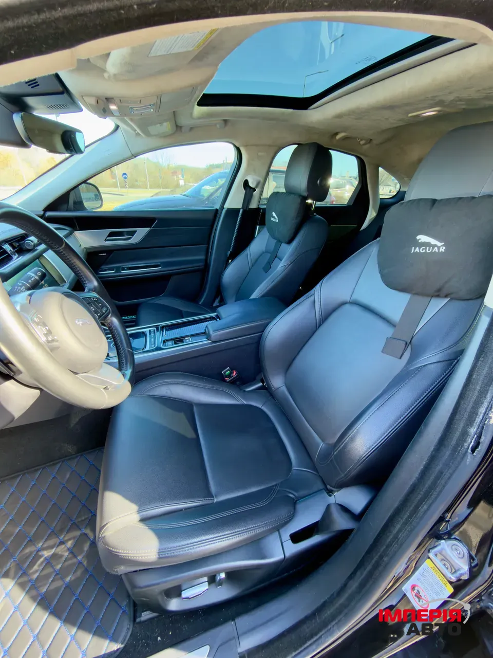 Jaguar XF - фото 13