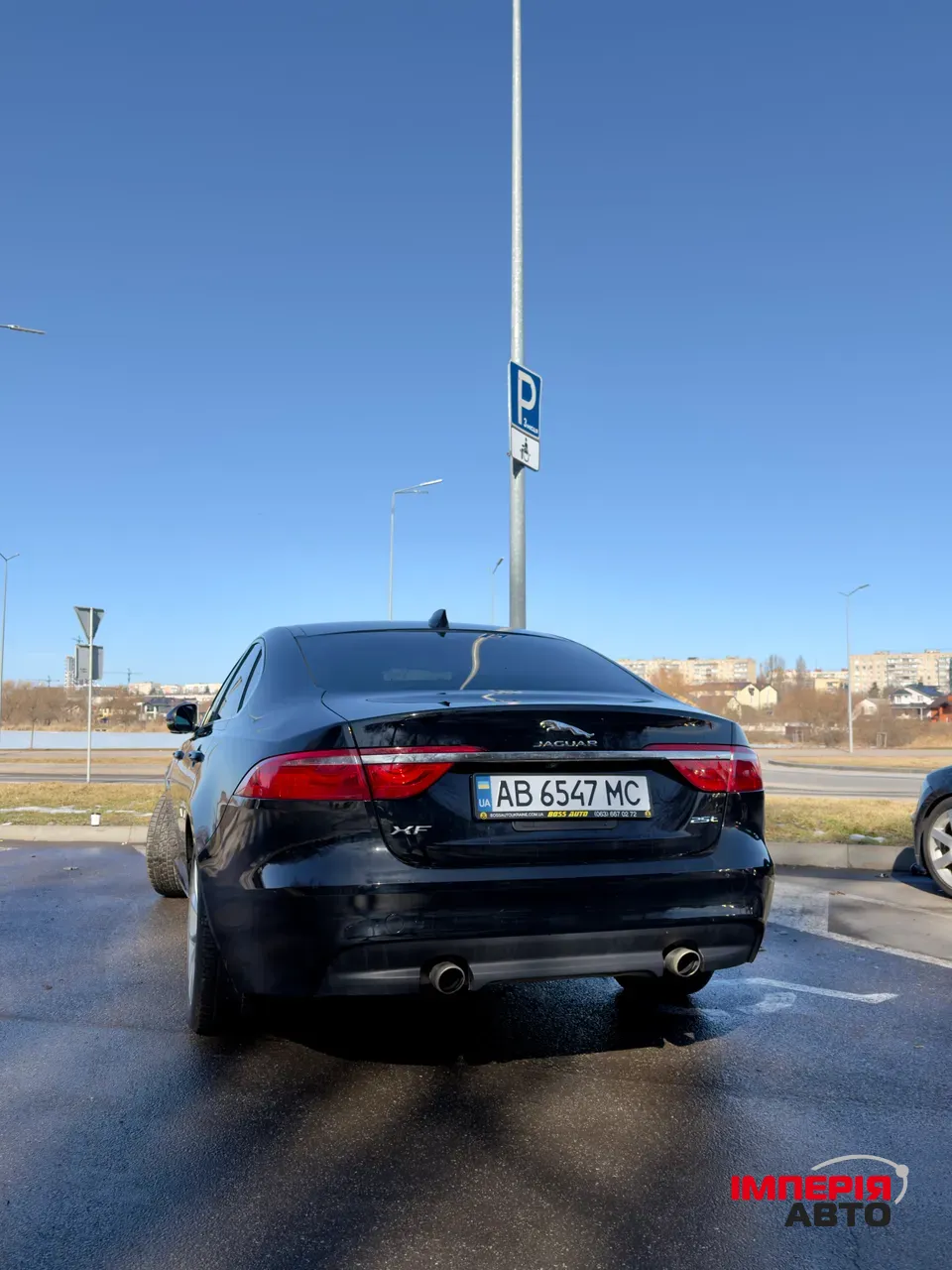 Jaguar XF - фото 5