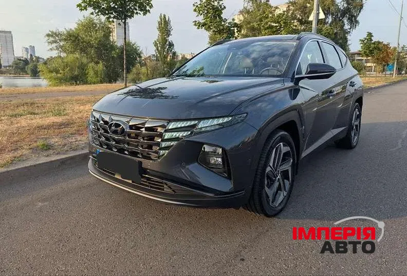 Hyundai Tucson - фото 1