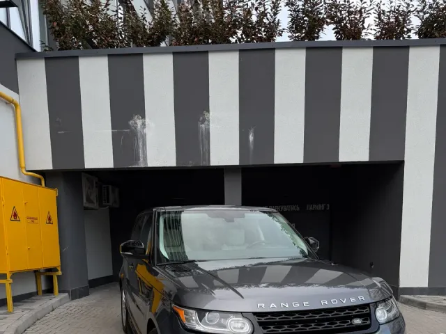 Land Rover Range Rover Sport - фото 1
