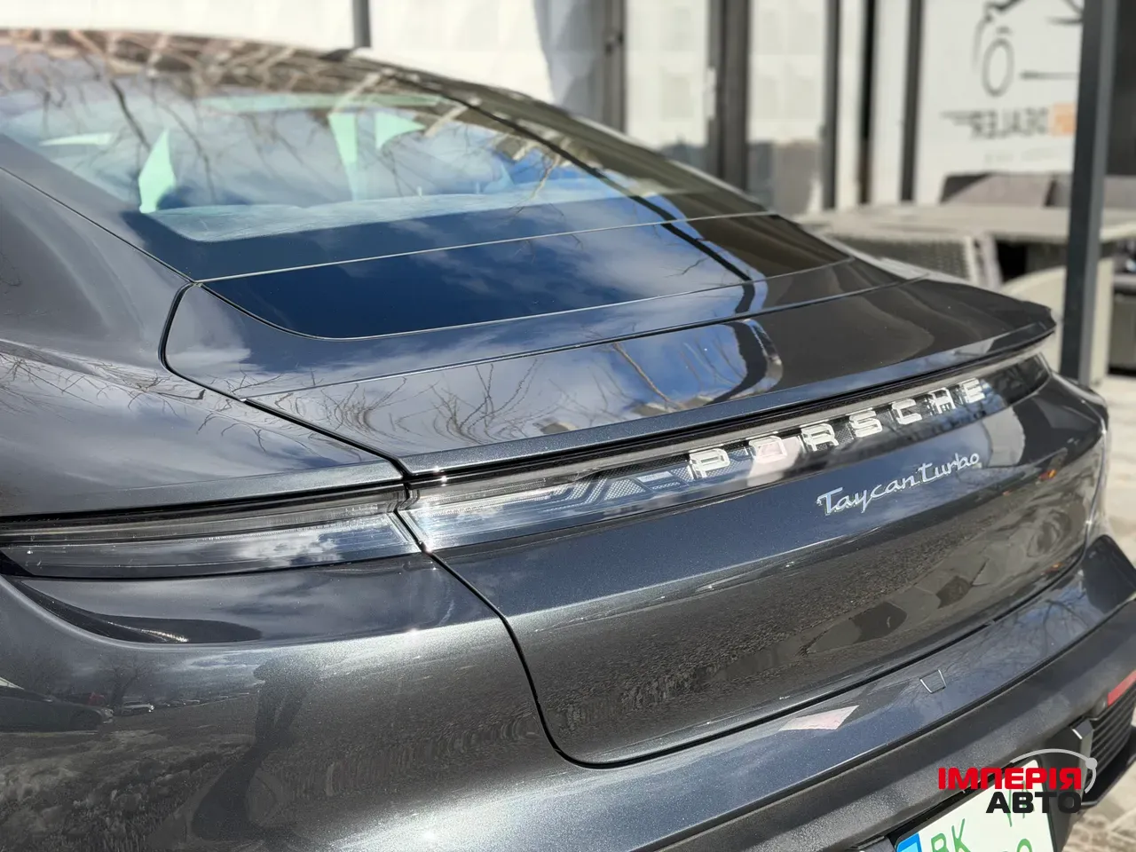 Porsche Taycan - фото 9