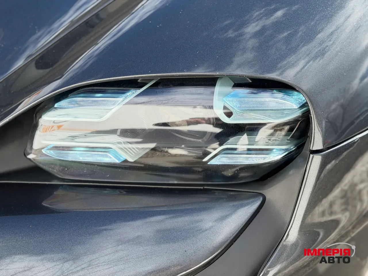 Porsche Taycan - фото 4