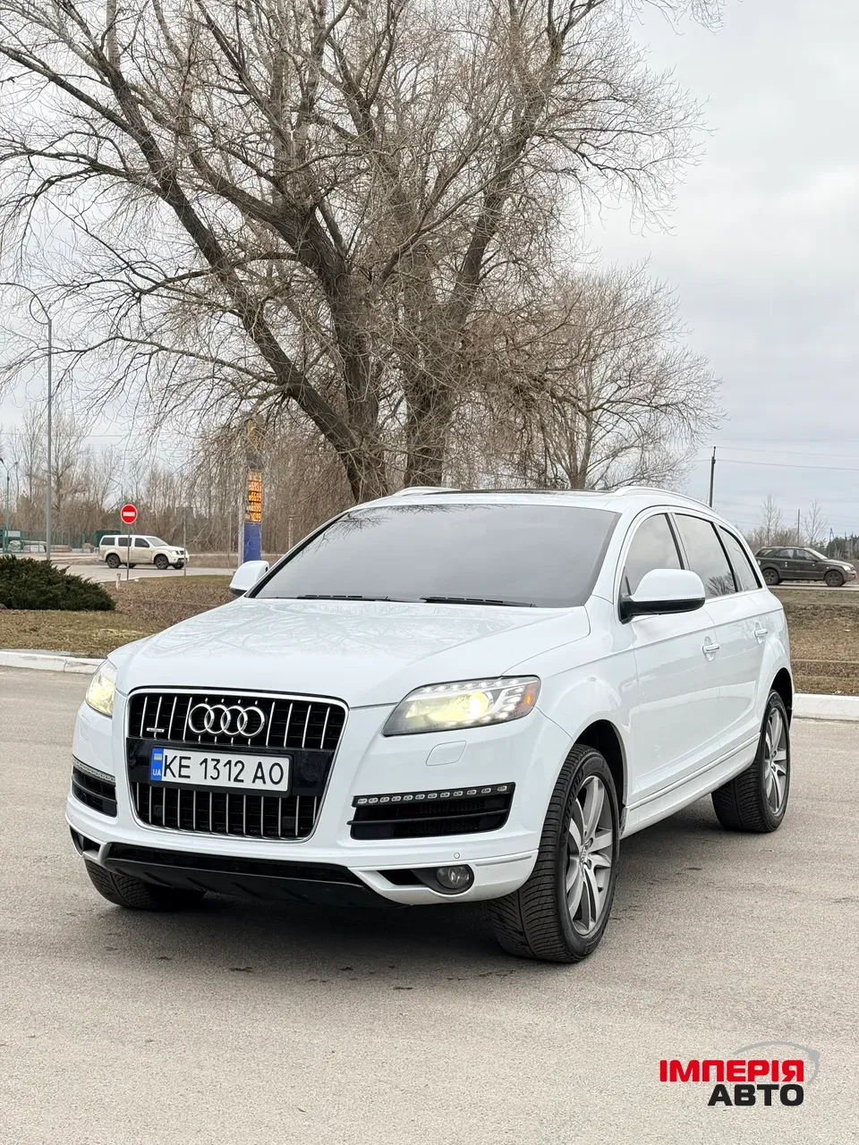 Audi Q7 - фото 4