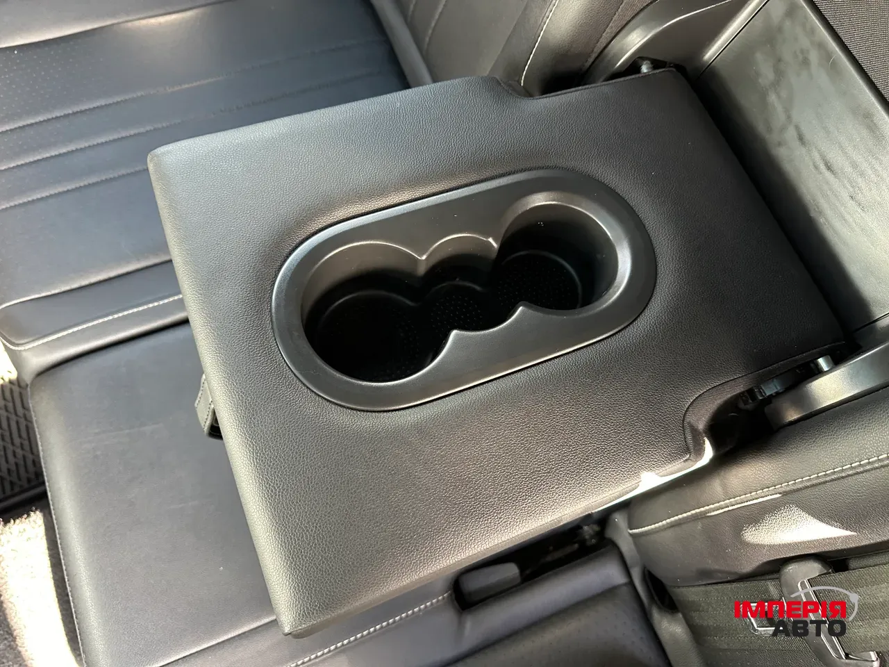 Volkswagen Tiguan R - фото 36