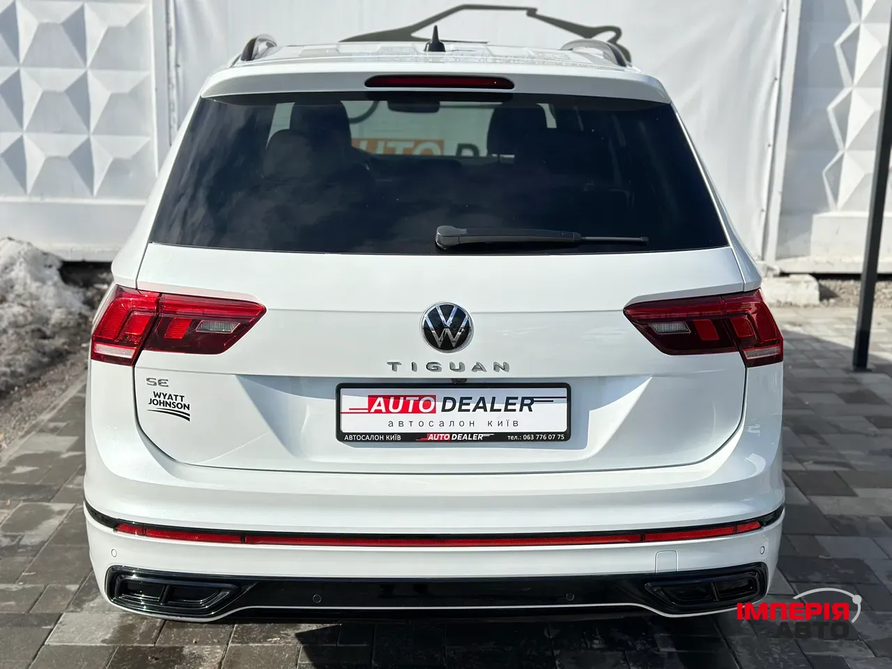 Volkswagen Tiguan R - фото 10