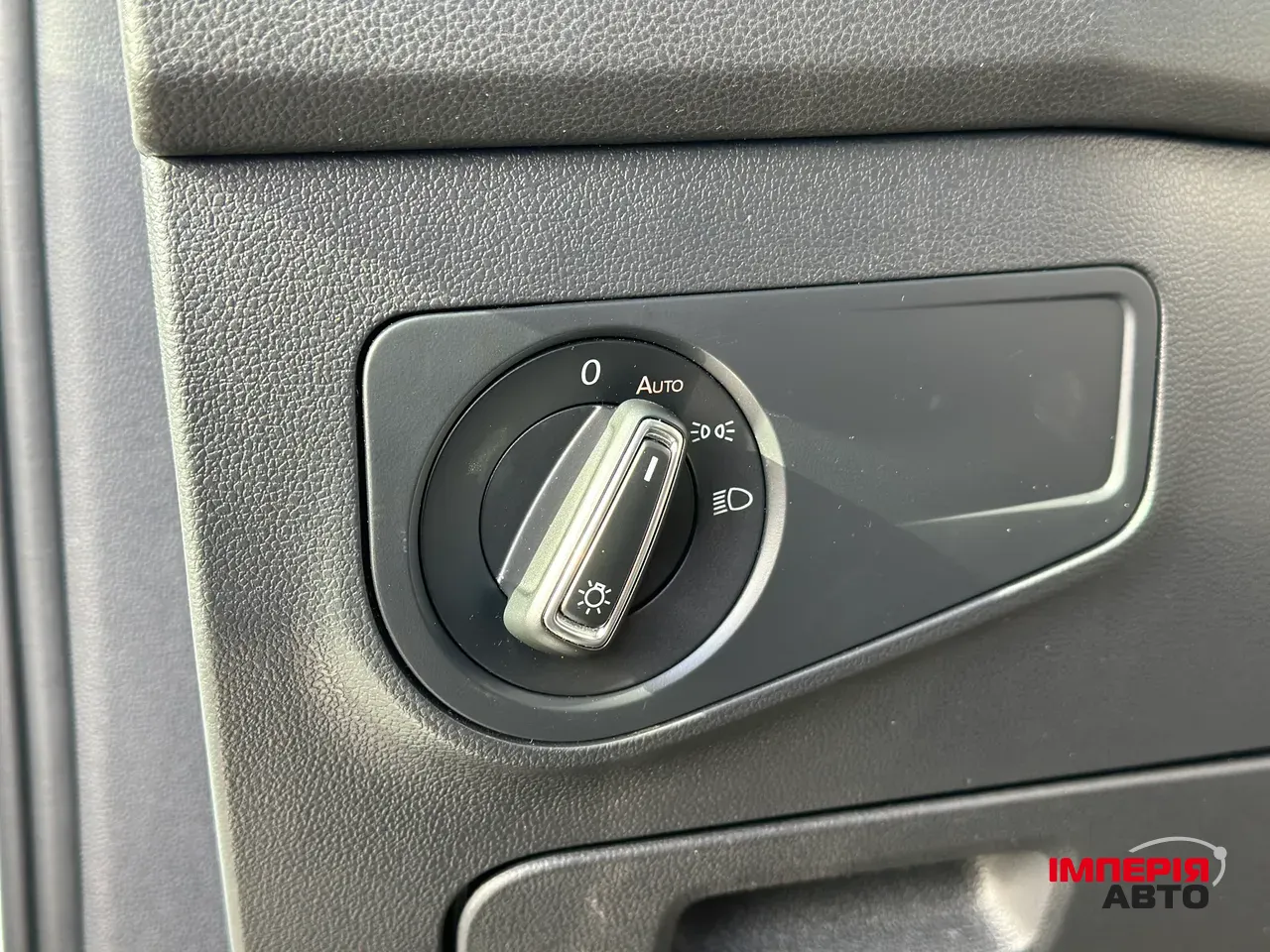 Volkswagen Tiguan R - фото 20