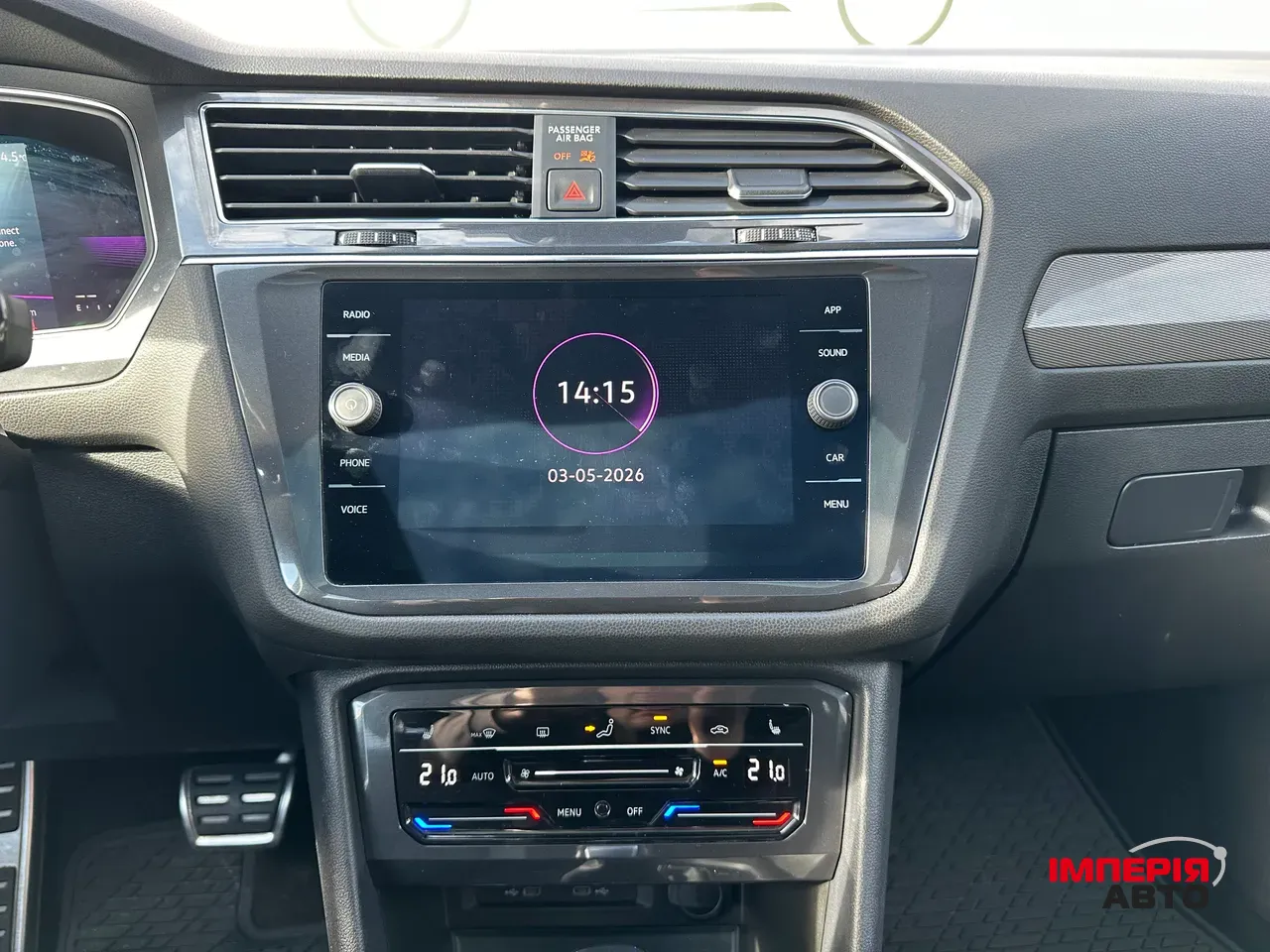 Volkswagen Tiguan R - фото 28