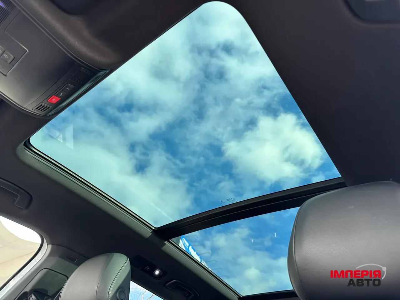 Volkswagen Tiguan R - фото 33