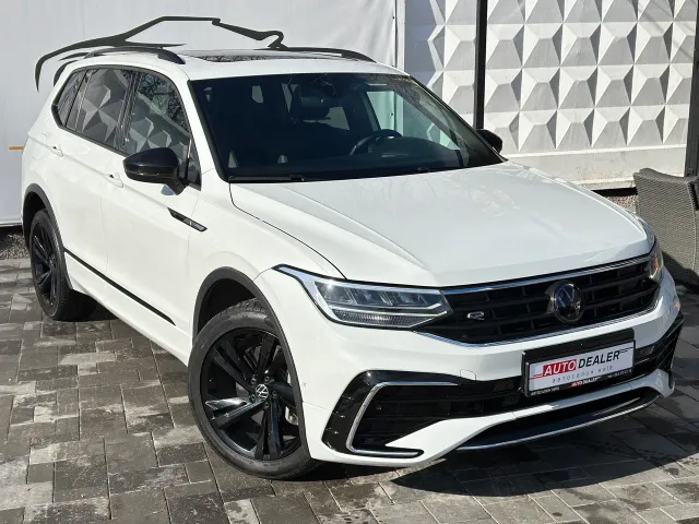 Volkswagen Tiguan R - фото 1