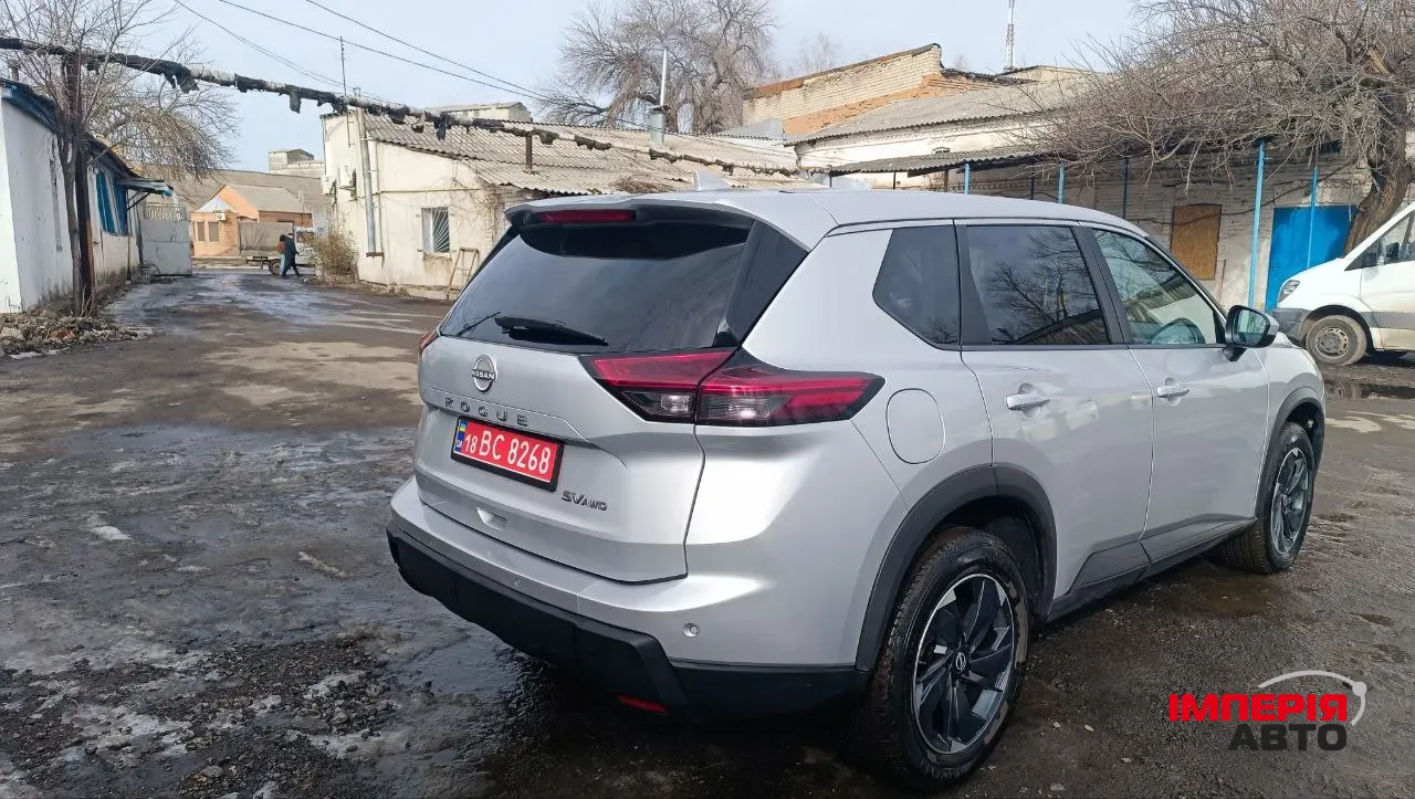 Nissan Rogue - фото 12