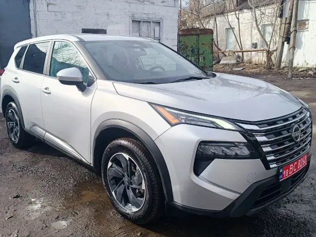 Nissan Rogue - фото 3