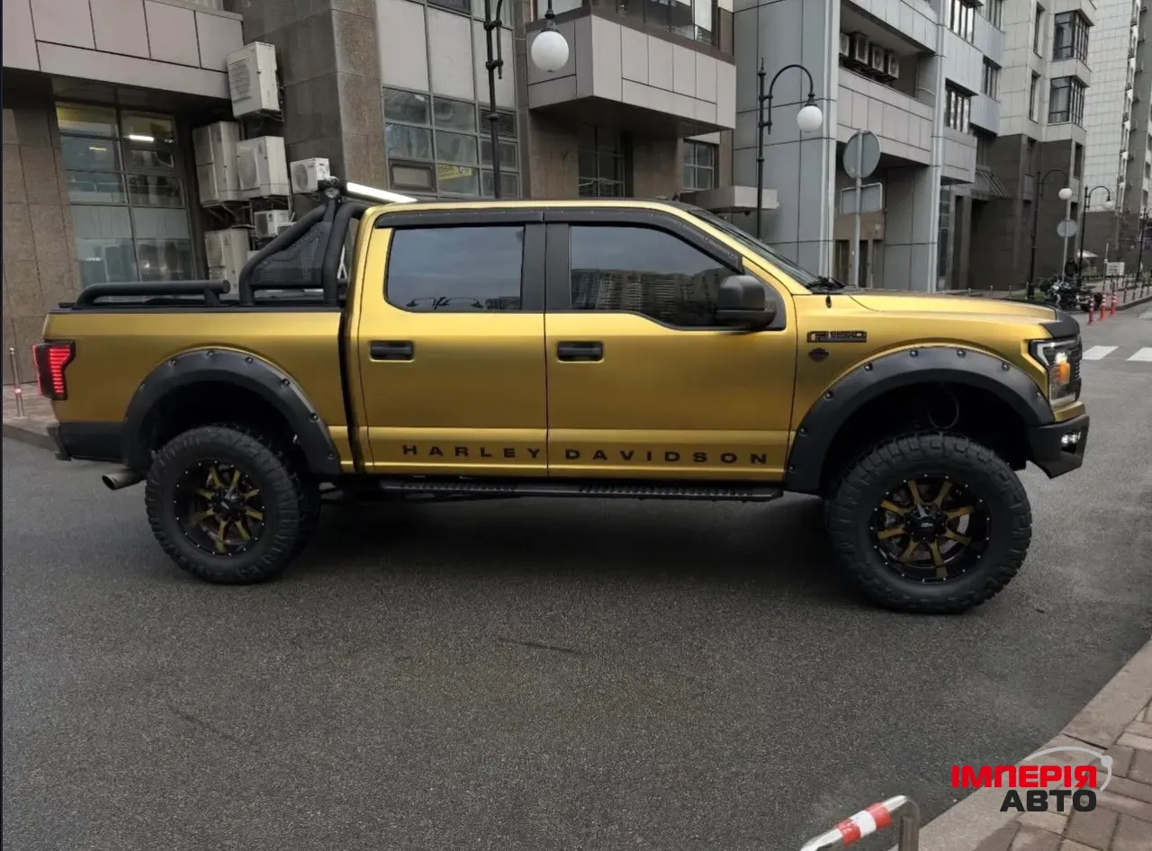 Ford F-150 - фото 5