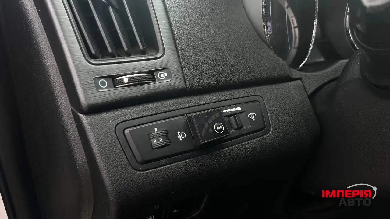 Hyundai Sonata - фото 12