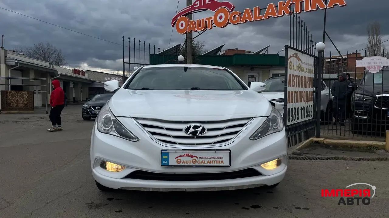 Hyundai Sonata - фото 2