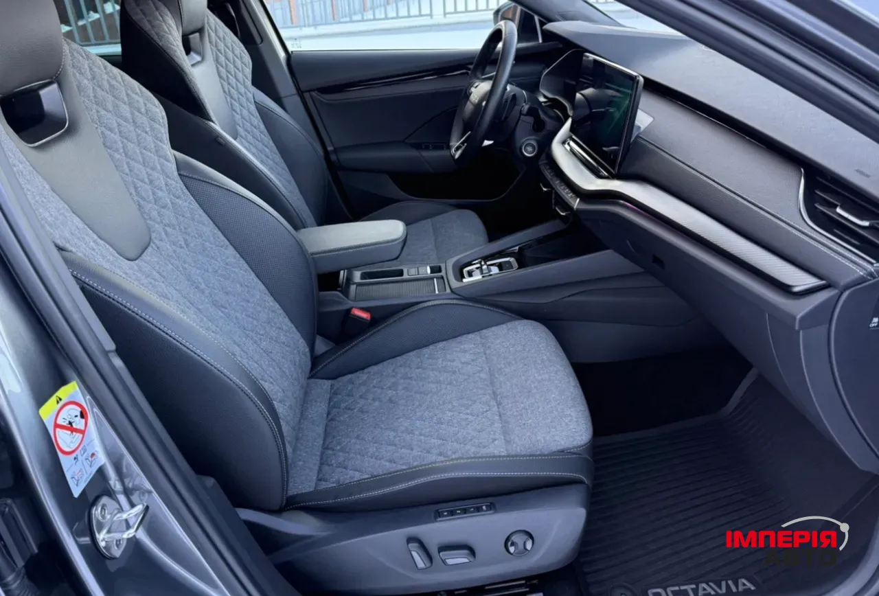 Skoda Octavia - фото 14