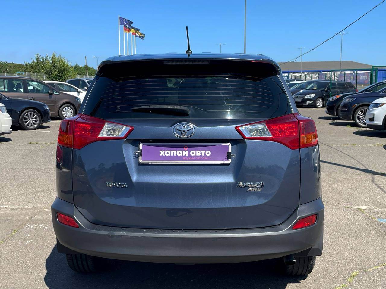 Toyota RAV4 - фото 19