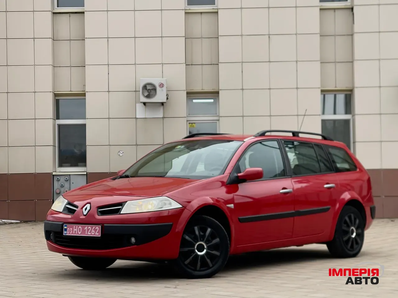 Renault Megane - фото 1